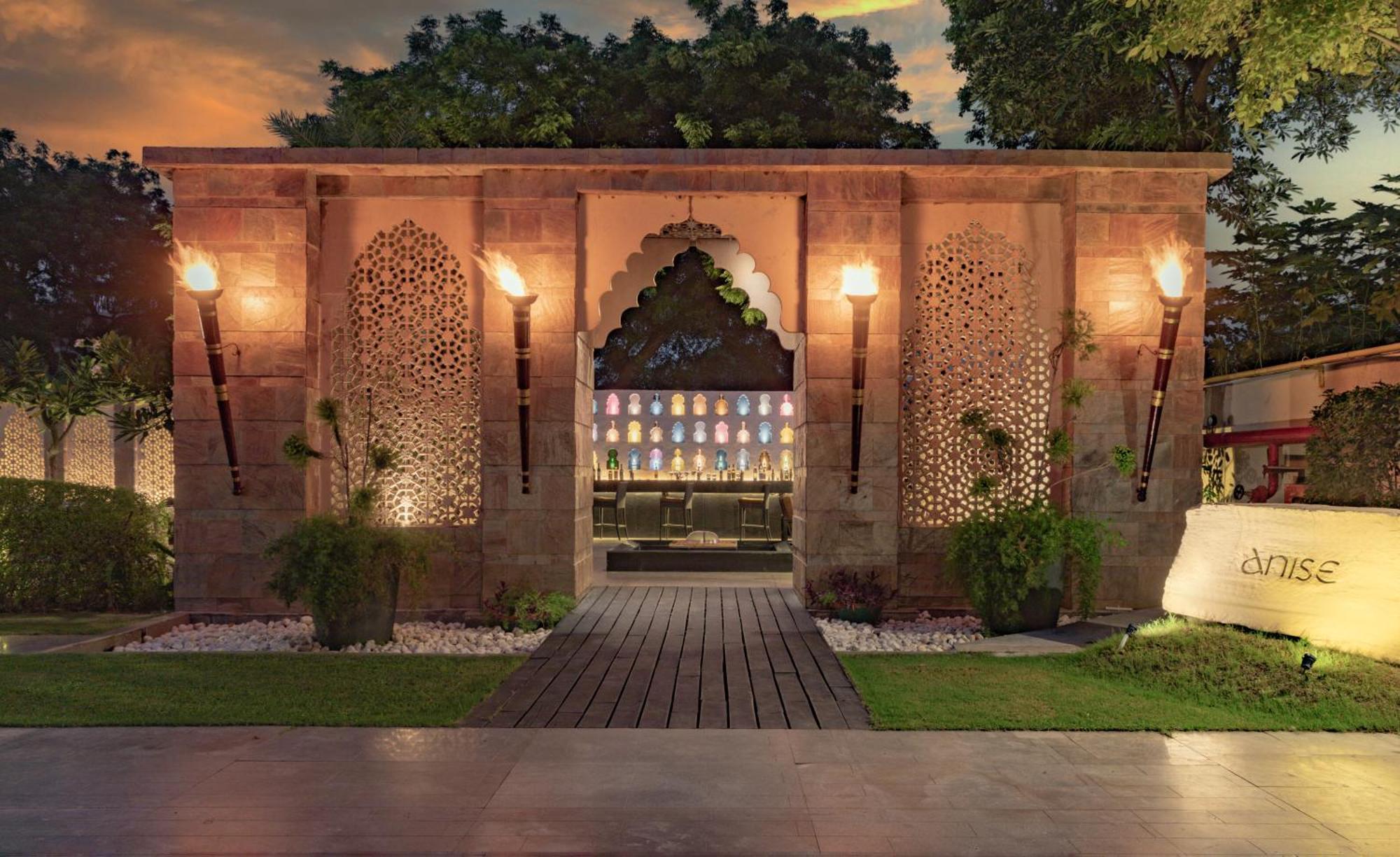 Courtyard By Marriott Agra Hotel Agra  Exterior foto